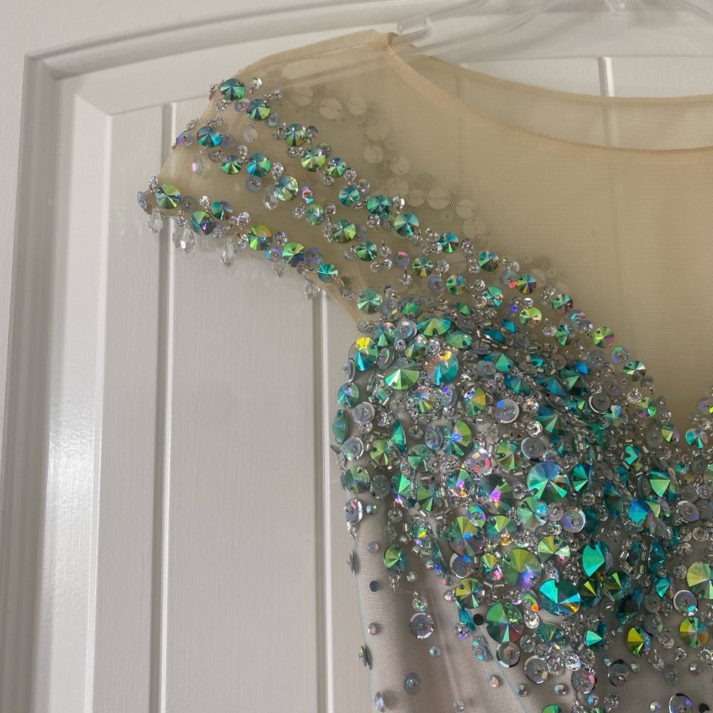 Panoply Prom Dress - Picture 6 of 10